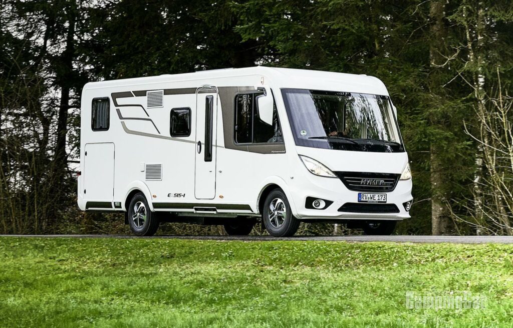 Camping Car Hymer de type Intégral pour 4 personnes