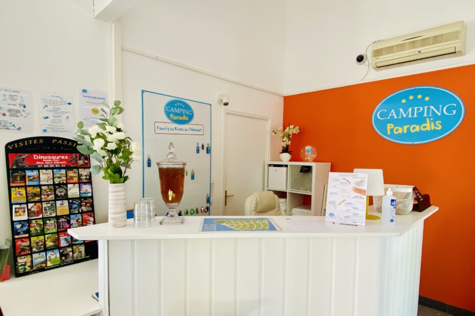 lieu tournage camping paradis reception