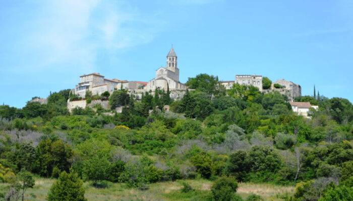 La Garde-Adhémar, porte d’entrée vers la Drôme provençale